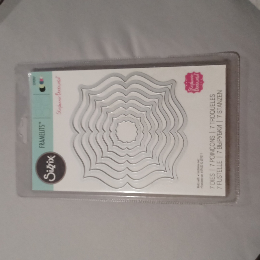 Stephanie Barnard Sizzix